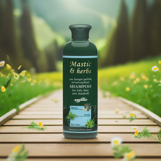 Szampon Mastic & Herbs przeciwłupieżowy do włosów przetłuszczających się 300 ml